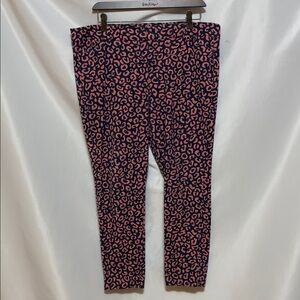 Old Navy Pixie Ankle Size 14